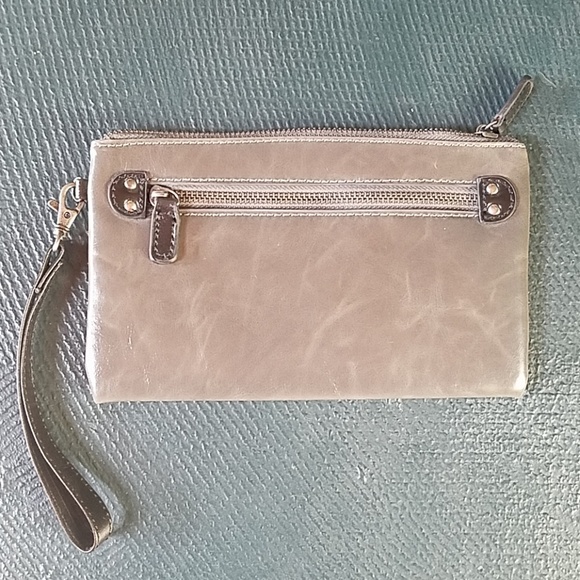 Shiraleah Handbags - Shiraleah Gray Clutch NWOT